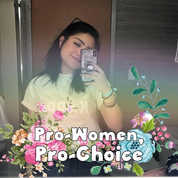 Meet your Posher, Gaby - Picture 1 of 1